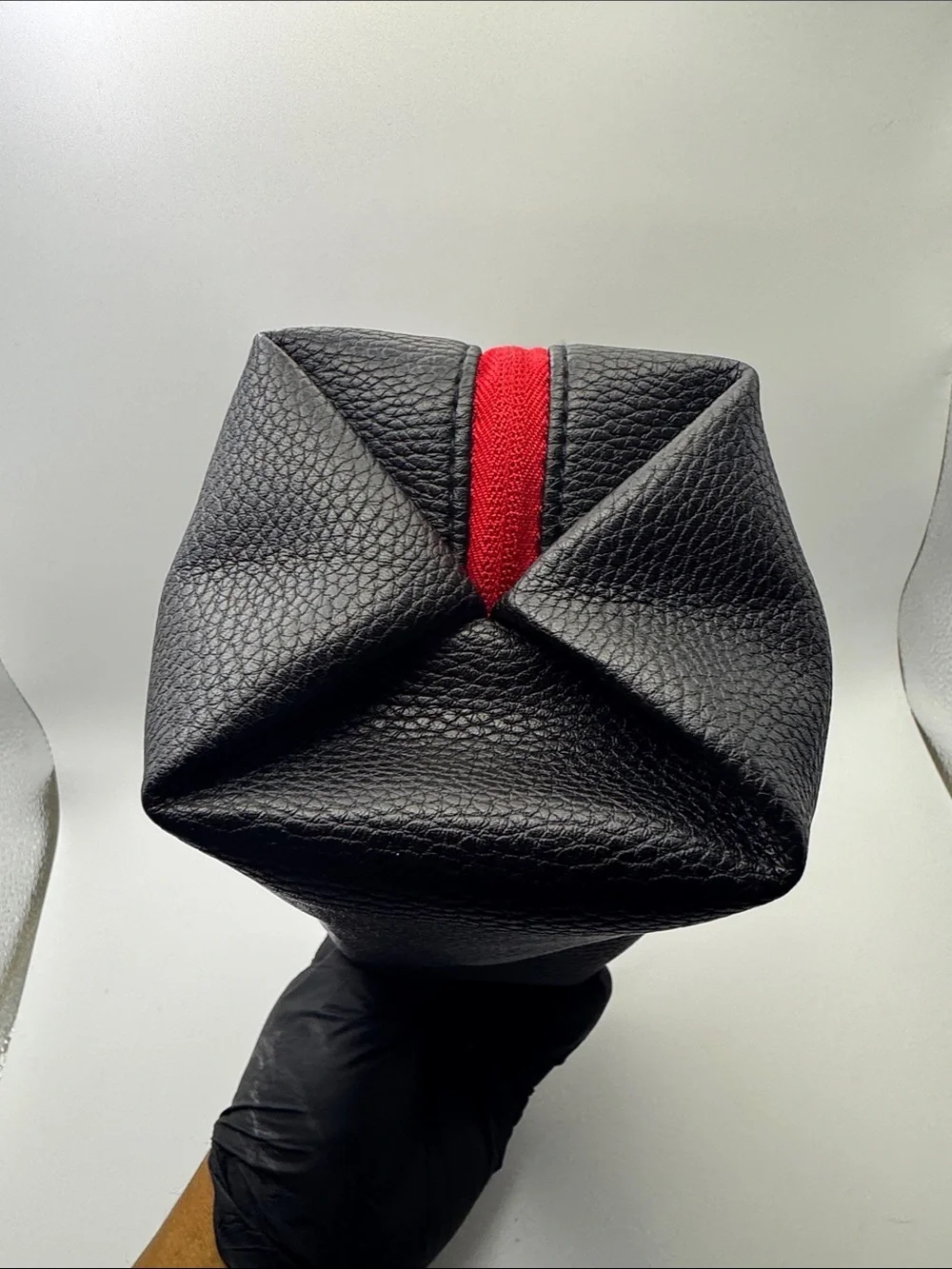 TUMI For Elal Airways First Class Cosmetic Case Black Vegan Leather Logo Zipper